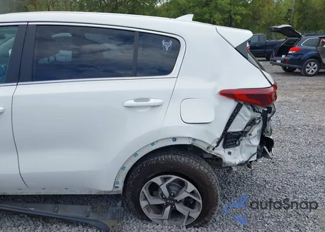 2020 Kia Sportage Lx z USA, uszkodzony, nr VIN KNDPMCAC3L7787566